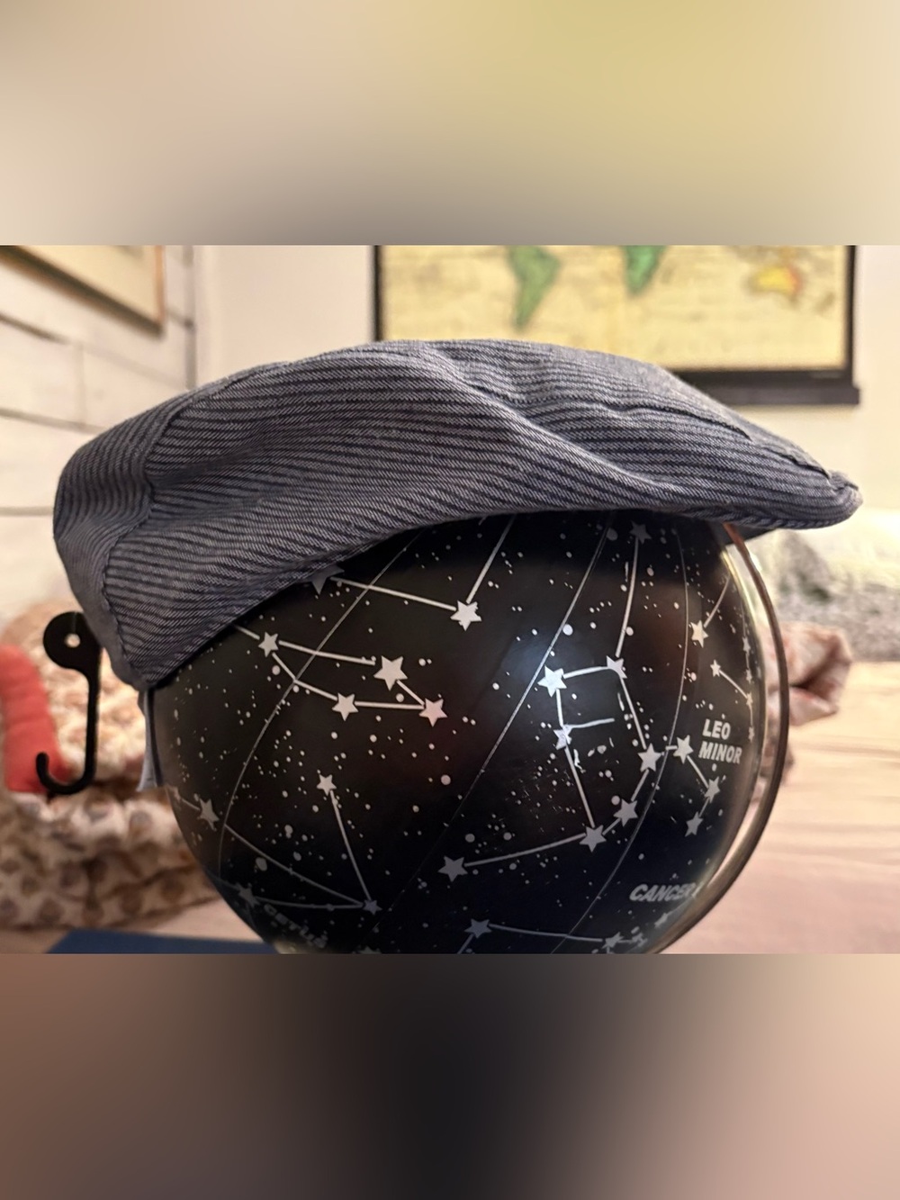 Banana Republic Cap Hat Newsboy